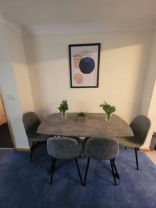 Stunning seaside town cottage