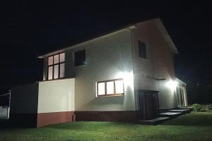 CASA AREALBA Casa con piscina muy cerca de las playas de San Xurxo y Doniños