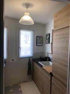 Beautiful flat with balcony and sea view