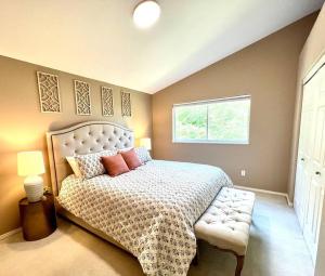 Contemporary Turnagain Townhome - Ubytování bez kategorie ve městě Anchorage