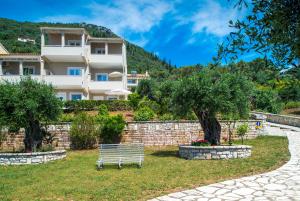 Krouzeri Beach Apartments Corfu Greece