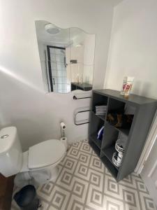 Bay view chalet, 28 Sea Valley