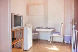 Apartments & Rooms Darrer