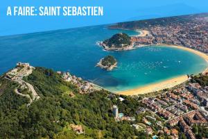 Appartements Caporizon-Baillenia-T1 Vue Montagne - Piscine St Jean de luz : photos des chambres