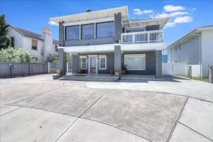 Emerald Bay Walk Casa de Joy downstairs unit-Effective Jan 1st pool access - Flour Bluff Junction