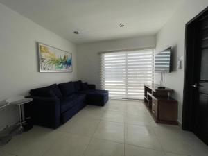 Depto. totalmente nuevo y amueblado