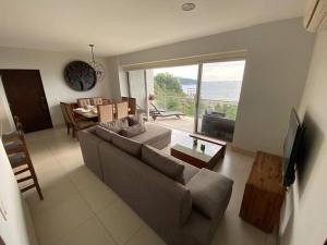 HERMOSO DEPARTAMENTO DE LUJO EN MANZANILLO A PIE DE PLAYA EN PONTO HORIZONTE MANZANILLO. PARA HASTA 8 PERSONAS, DE LO MEJOR DE MANZANILLO. HERMOSA VISTA AL MAR