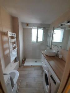 Appartements La Casetta - Calvi, Plage 2 min a pied : photos des chambres