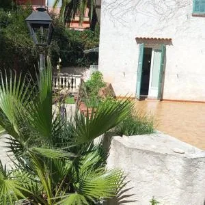 Studio de 14m2 dans une maison - Saint-Laurent-du-Var