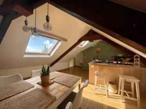 Appartements La Bellevue x Parking by Melrose : photos des chambres