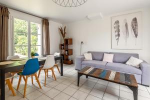 Appartements House La Roseraie 3 bedroomed near disneyland paris : Appartement 3 Chambres