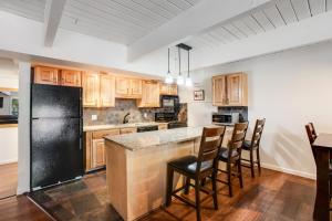 Chateau Chaumont by Snowmass Vacations