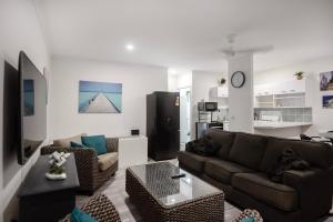 Trinity Beach Pacific - Home Away From Home