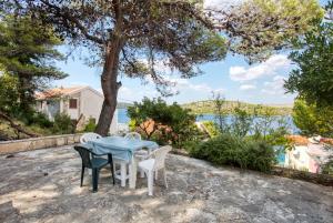 Apartments by the sea Sparadici, Sibenik - 21600