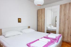 Apartments by the sea Sparadici, Sibenik - 21600