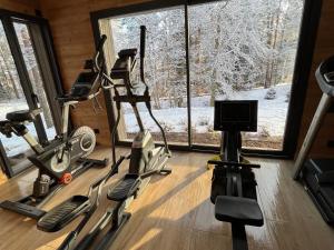 Évasion luxueuse avec spa privatif, golf et activités pour tous au Chambon-sur-Lignon - FR-1-582-369