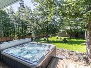 Lodge luxe au golf avec bain à remous, piscine, salles de sport et bien-être, jeux pour tous âges - FR-1-582-371 - Arcelet