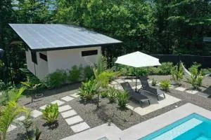 Sharma Costa Rica- Mimosa Casita - Platanillo