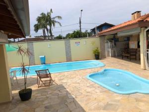 Apartamento completo Condomínio Caribe Ubatuba
