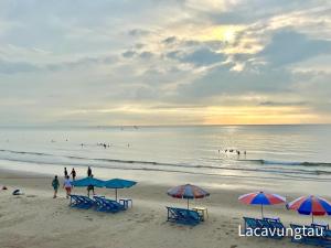 The sóng Remy Apartment