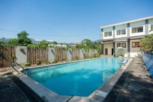 Urbanview Hotel Syariah Villa SM Cisarua Puncak by RedDoorz