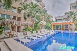 Perla del Mar - Large Pool and 6 blocks to Beach