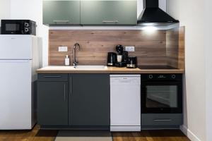 Côté cour - Gare centre, tout équipé, climatisé, linges fournis