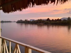 Green Mango Bungalows