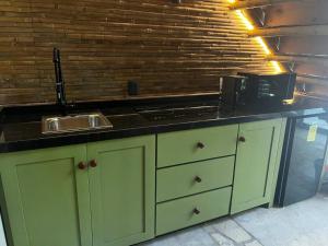 Cabaña de Bambú en la Selva