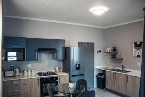 Modern Chic Apartment