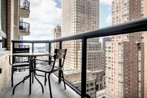 Midtown West 1br w gym nr rockefeller center NYC-1218