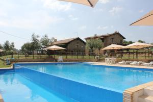 Pension Agriturismo Nociquerceto Tarano Italien