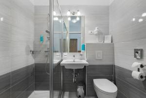 Standard Twin Room room in Hotel Dvorec