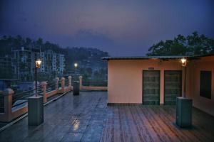 Hillview Rental 2BK with balcony