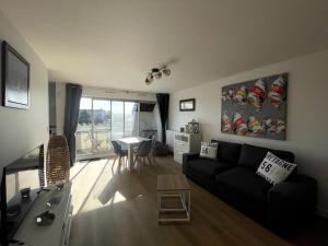 Appartements Hisse et Oh, T2 avec balcon vue port et parking : photos des chambres