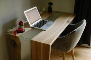 5 Seconds Away from the Main Street, FREE Secured Parking