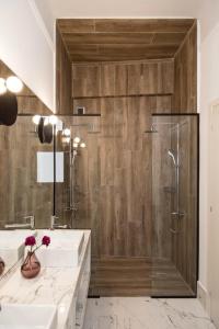 Aura Spacious 2 Bedroom Apartment