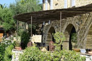 Maisons de vacances Provencal stone farmhouse with sea view, swimming pool and spa : photos des chambres