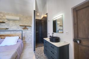 Villas Le Mazet d'Ernestine - Piscine et Cheminee : photos des chambres