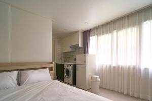 Căn Hộ 1 Phòng Ngủ (One-Bedroom Apartment)