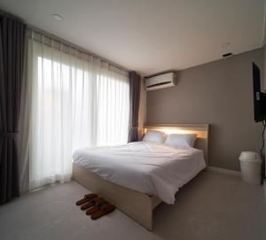 Căn Hộ 1 Phòng Ngủ (One-Bedroom Apartment)