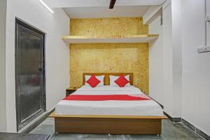 Hotel O Royal
