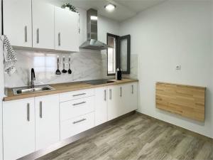 Beachfront Apartment incl highspeed WIFI