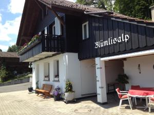 Chalet Blümlisalp, Apartmány - Beatenberg