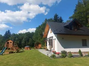 Domek, agroturystyka Pod Gwiazdami Ropa - Stróże