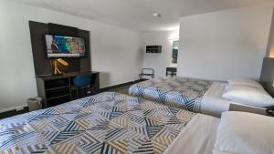 Motel 6-Leominster, MA