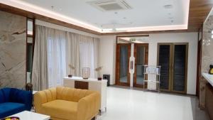 PUSHPAK HOTEL & CONVENTION