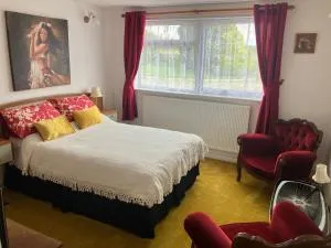 The Highborough Bedsit - Gooseham