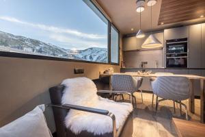 TODOSIERRANEVADA ZONA BAJA - 2 DORMITORIOS DELUXE REFORMADO - JUNTO A LOS TELECABINAS