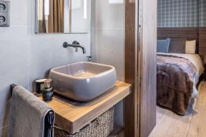 TODOSIERRANEVADA ZONA BAJA - 2 DORMITORIOS DELUXE REFORMADO - JUNTO A LOS TELECABINAS